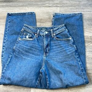 Wild Fable Women’s Distressed Highest Rose Baggy Jeans, size 2